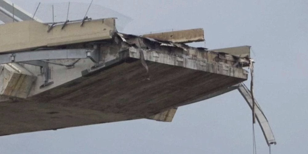 Στα χαρακώματα Ιταλία-Κομισιόν για την φονική γέφυρα στη Γένοβα